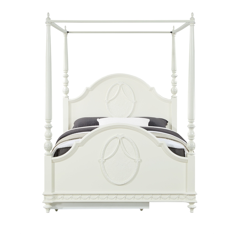 Bowery Hill Transitional Full Poster Bed in Ivory Finish