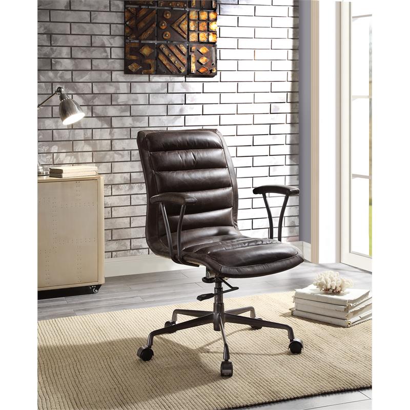 Bowery Hill Tufted Swivel Leather Office Chair in Distress Chocolate