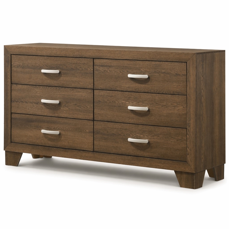 Bowery Hill Wooden 6-Drawer Bedroom Dresser in Oak