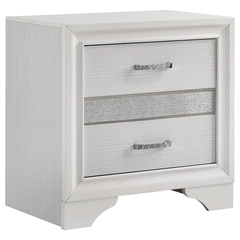 Bowery Hill 4 Pc Full Bedroom Set with Storage Footboard in White Stripes
