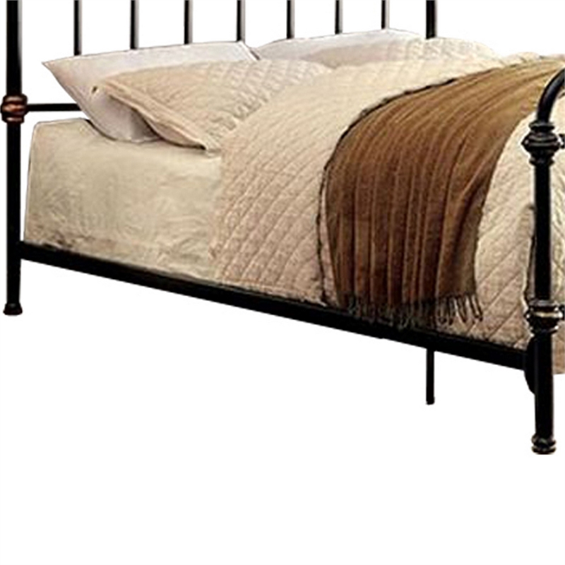 Bowery Hill Curved Headboard Metal Full Bed with Spindles in Black and Gold