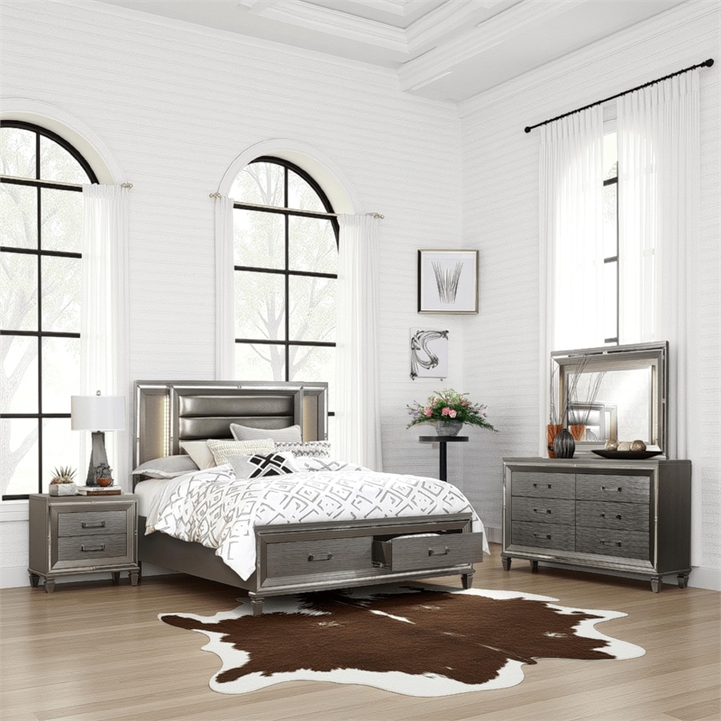 Bowery Hill 4 Piece Queen Bedroom LED Headboard Mirrored Trim in Silver