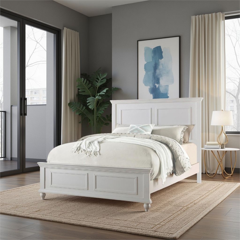 Bowery Hill Eastern King Wooden Mission Style Bed with Bold Edges in White