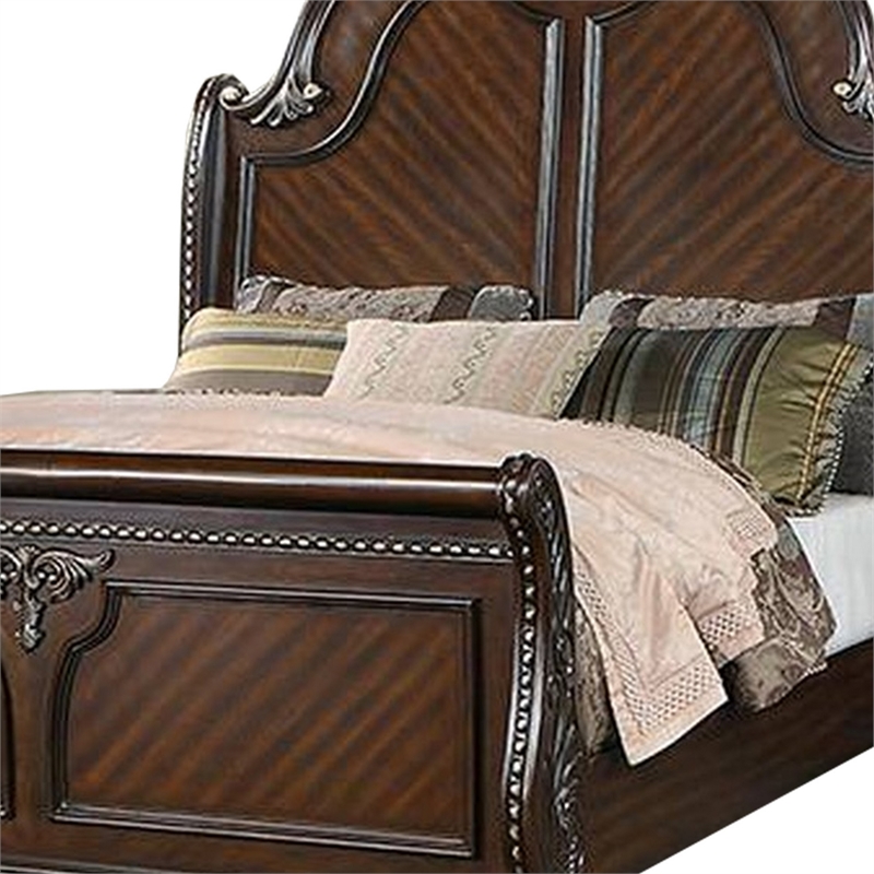 Bowery Hill Queen Bed with Carved Trim and Scalloped Headboard in Brown