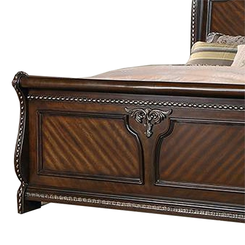 Bowery Hill Queen Bed with Carved Trim and Scalloped Headboard in Brown