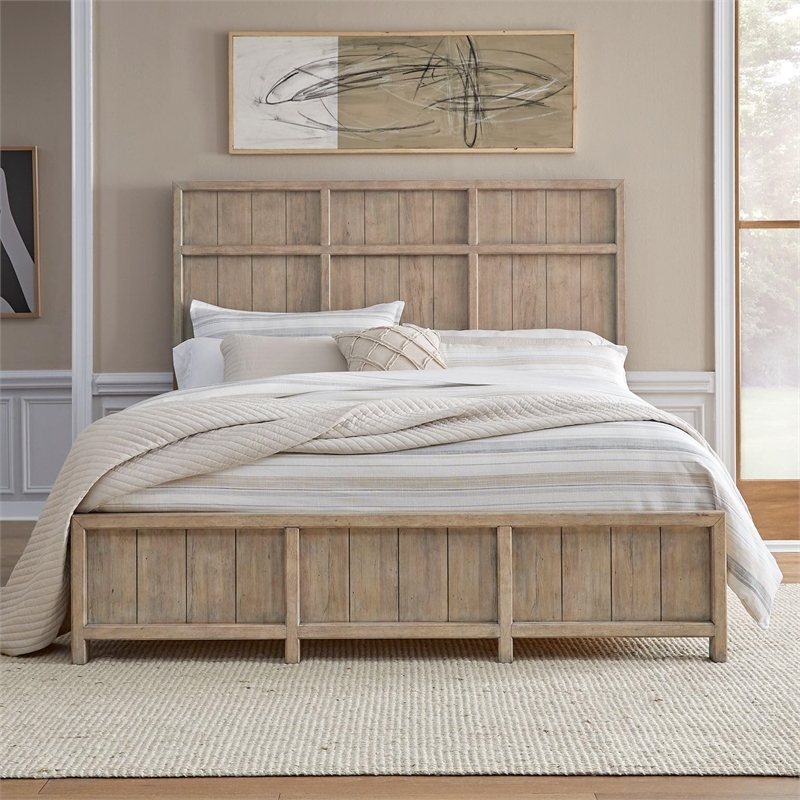 Bowery Hill Queen Poster Bed with Upholstered Panels in Barley Buff Brown