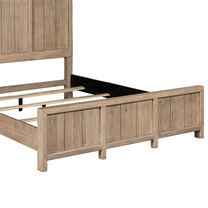 Bowery Hill Queen Poster Bed with Upholstered Panels in Barley Buff Brown