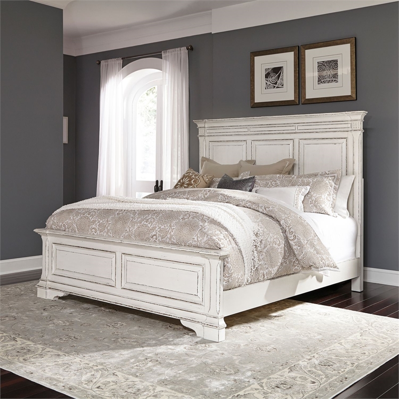 Bowery Hill California King Panel Bed with Crown Molding in Whitewash