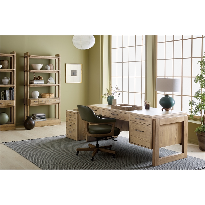 Bowery Hill Executive Swivel Tilt Chair in Forest Green Leather