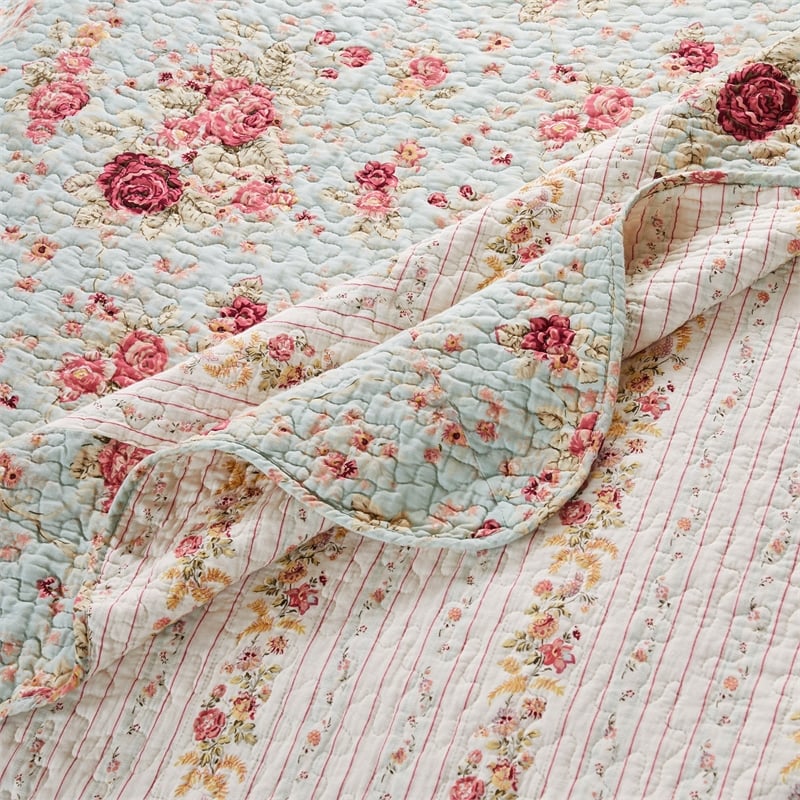 Bowery Hill 3-Piece King Bedspread Set with Reversible Rose Print in Blue