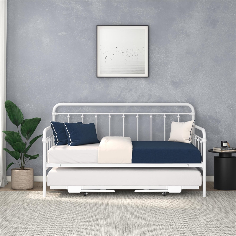 Bowery Hill Twin Metal Daybed with Pop-Up Trundle in White Finish