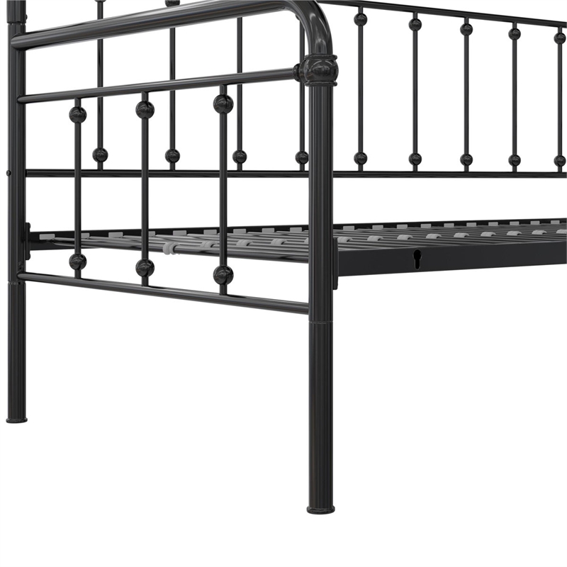 Bowery Hill Twin Metal Daybed with Pop Up Trundle in Black