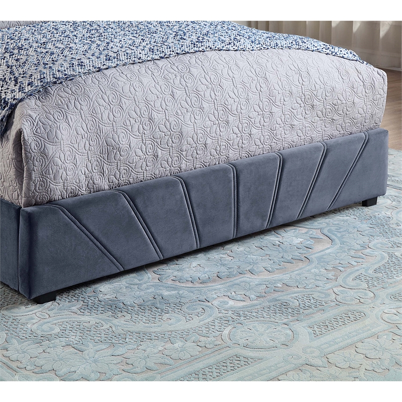 Bowery Hill Full Upholstered Bed with 4 Storage Drawers in Grey Fabric