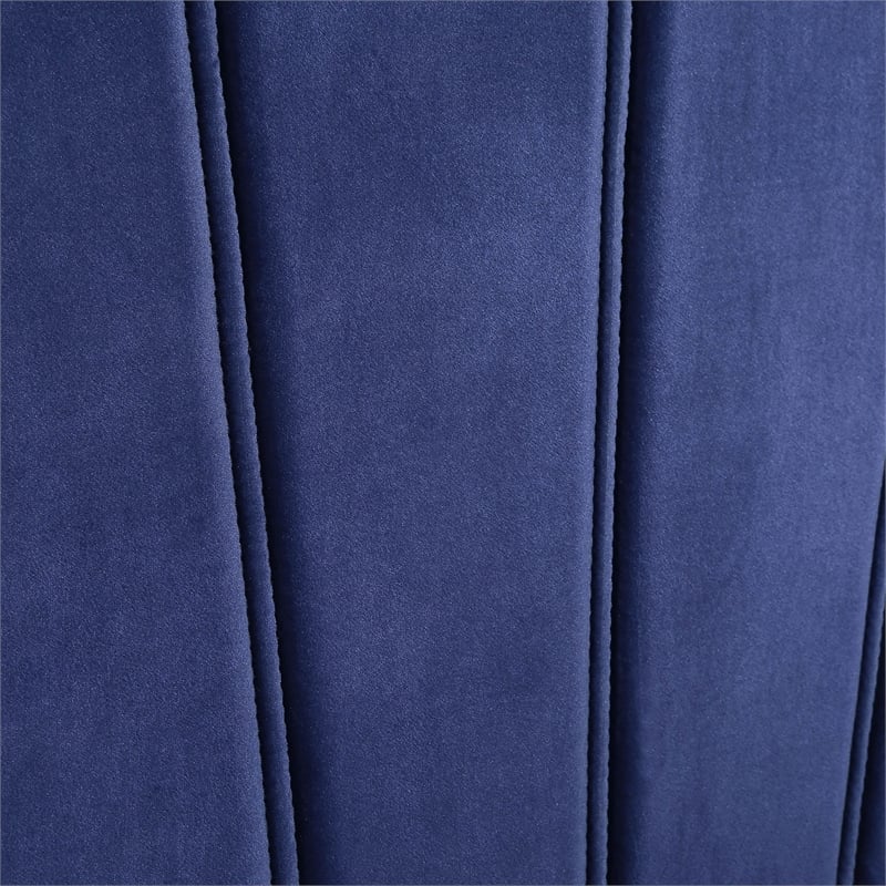 Bowery Hill Upholstered Queen Bed with 4-Drawer Storage in Navy
