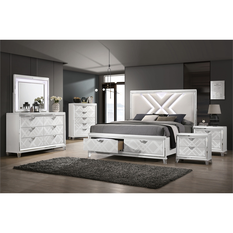 Bowery Hill 6-Piece California King Bedroom Set in White Finish