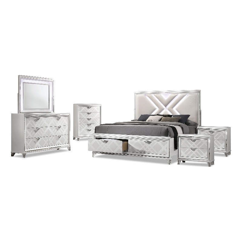Bowery Hill 6-Piece California King Bedroom Set in White Finish