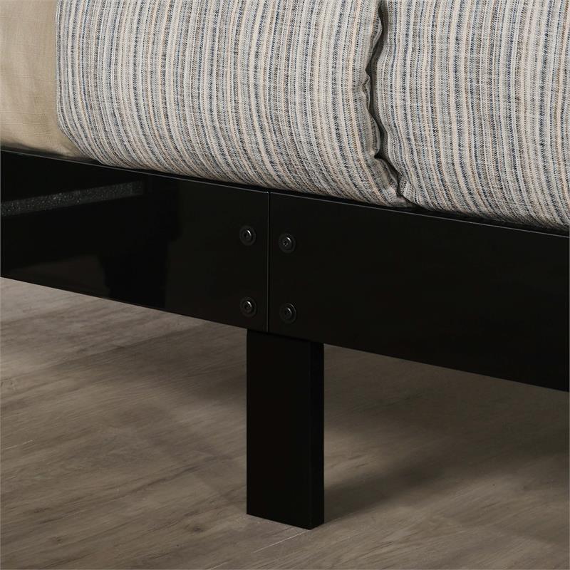 Bowery Hill Contemporary Wood Platform Cal King Bed in Gloss Black