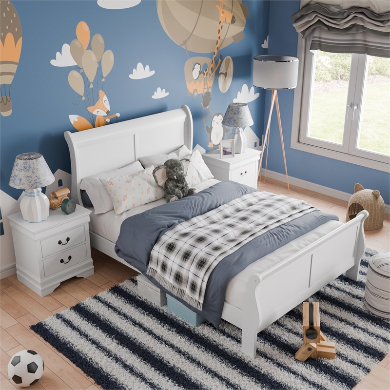 Bowery Hill 3-Piece Full Bedroom Set with Sleigh Bed in White