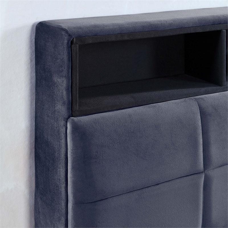 Bowery Hill Contemporary Fabric Storage Full Bed with USB in Gray