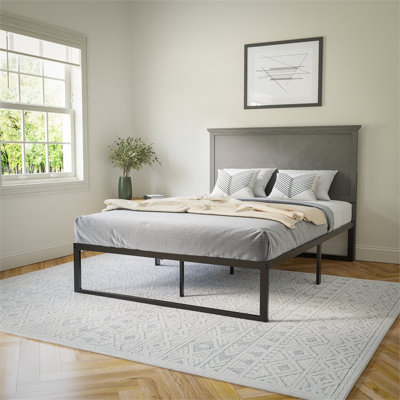 Bowery Hill Full Size Wooden Herringbone Headboard in Gray Wash