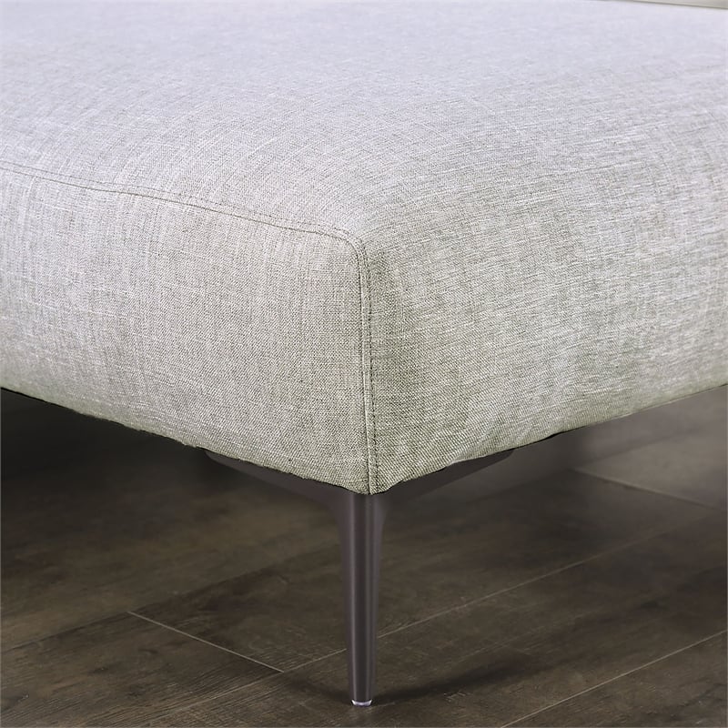 Bowery Hill Cotton-Linen Sectional with Right Chaise in Gray