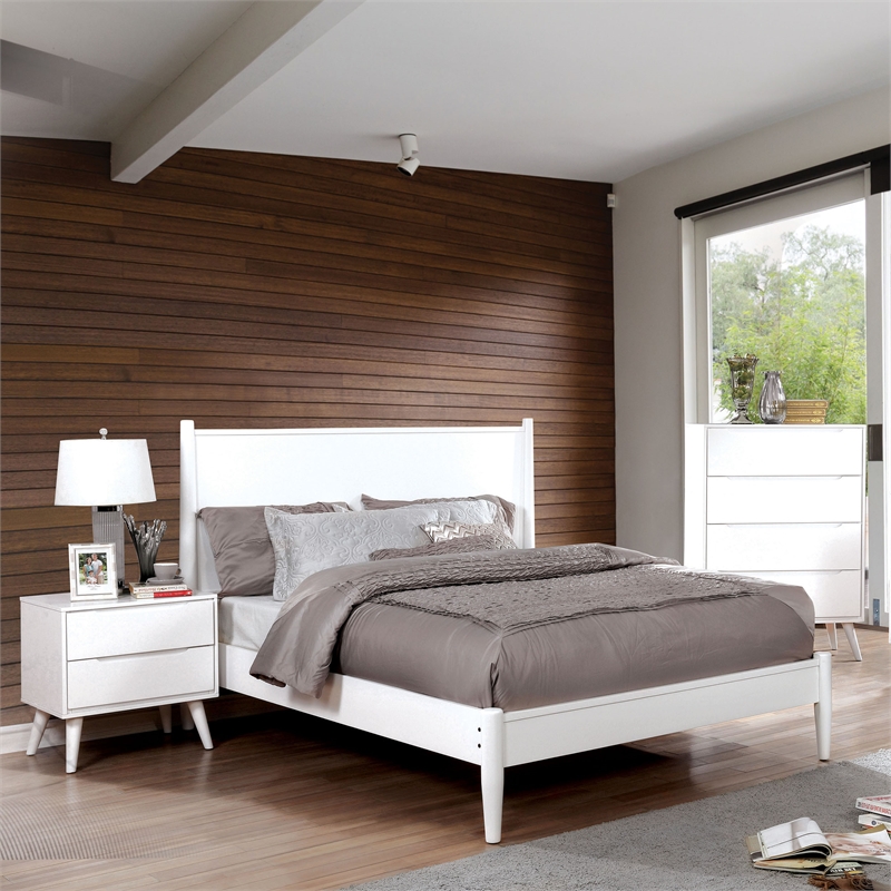 Bowery Hill White Queen Platform Bed with 12