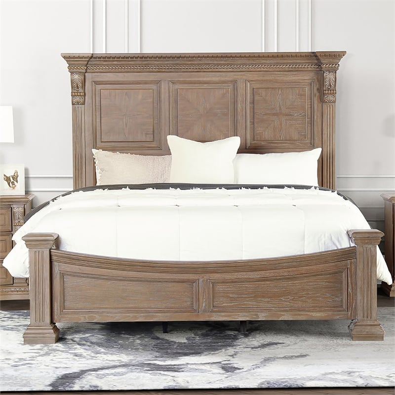 Bowery Hill Traditional Queen Bed in Weathered Oak with Reeded Posts