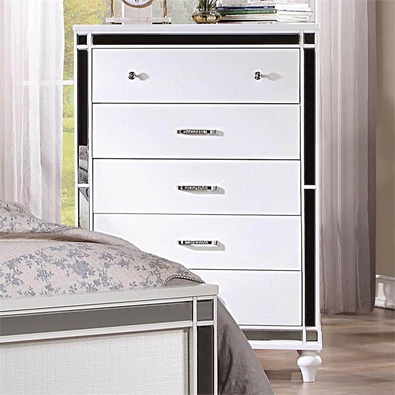 Bowery Hill Contemporary Solid Wood 5-Drawer Chest in White Finish