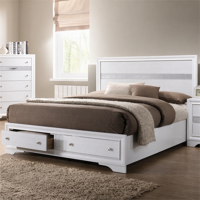 Bowery Hill Full Solid Wood Bed with Storage Drawers in White