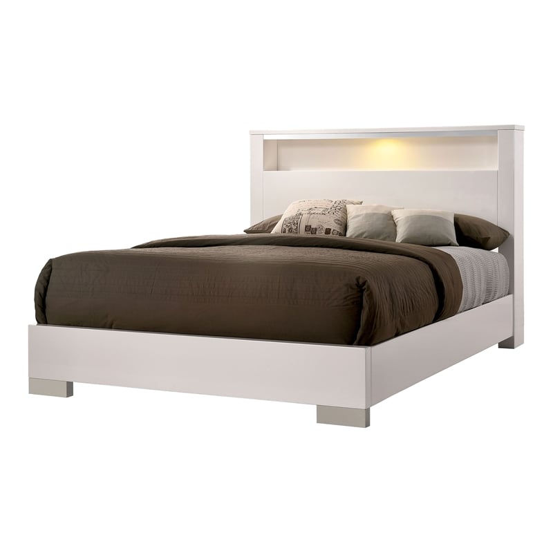 Bowery Hill Contemporary Wood Queen Bed with LED in White Lacquer Finish