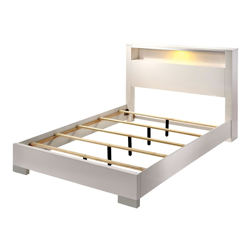 Bowery Hill Contemporary Wood Queen Bed with LED in White Lacquer Finish