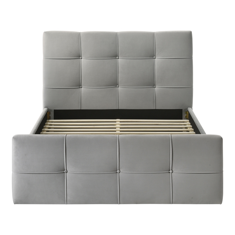 Bowery Hill King Upholstered Tufted Fabric Bed in Light Gray