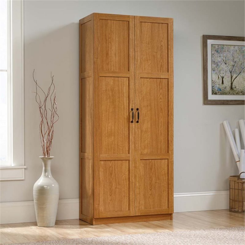 Pemberly Row Engineered Wood 4-Adjustable Shelf Storage Cabinet in Highland Oak