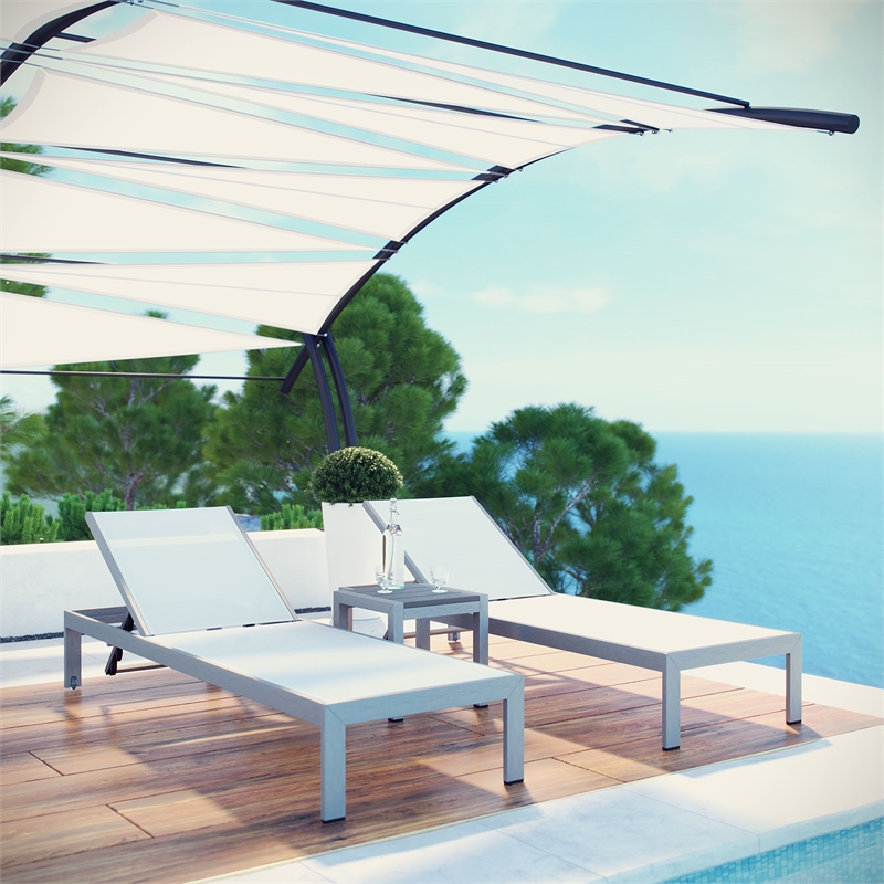 Pemberly Row 3-Piece Modern Aluminum Outdoor Set in Silver/White