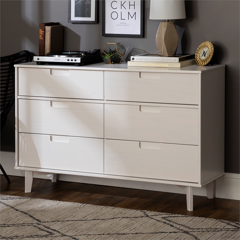 Pemberly Row 6-Drawer Groove Handle Wood Dresser in White