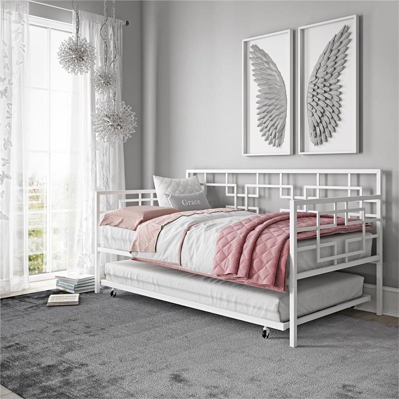 Pemberly Row Modern Twin Daybed with Trundle in White Metal Finish