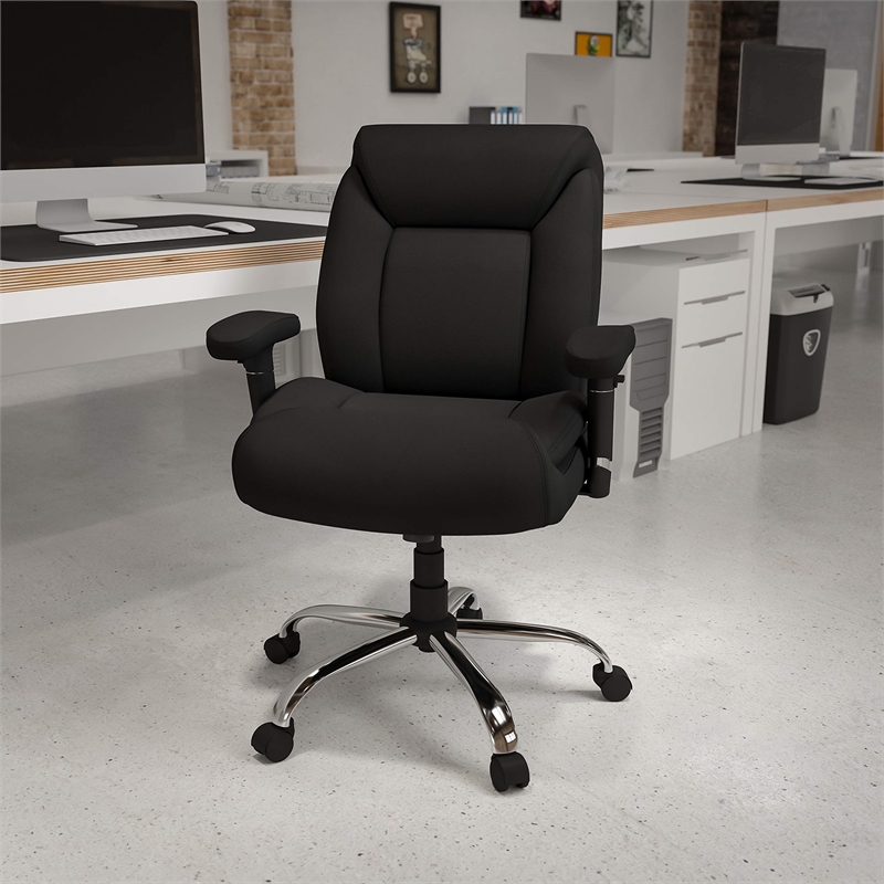 Pemberly Row Big and Tall Fabric Swivel Office Chair in Black