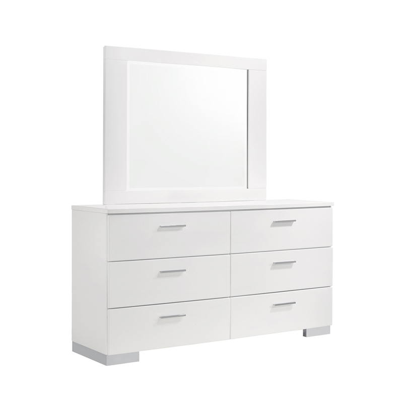 Pemberly Row Contemporary 5-piece Queen Wood Bedroom Set in Glossy White