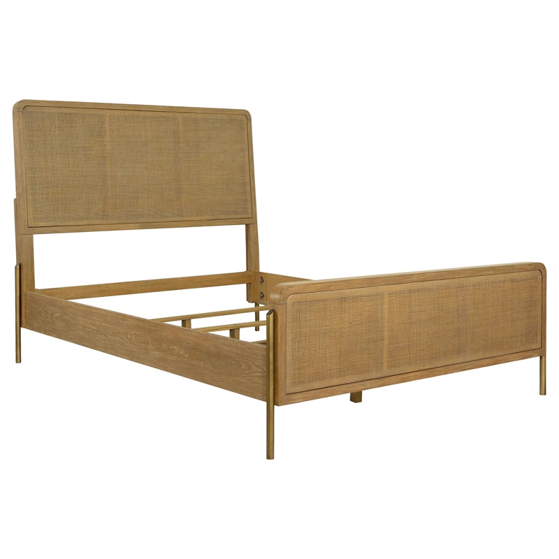 Pemberly Row 4-piece Wood Queen Bedroom Set Sand Wash and Natural Cane