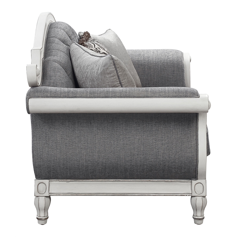 Pemberly Row Tufted Fabric Loveseat w/ 3 Pillows in Gray/Antique White