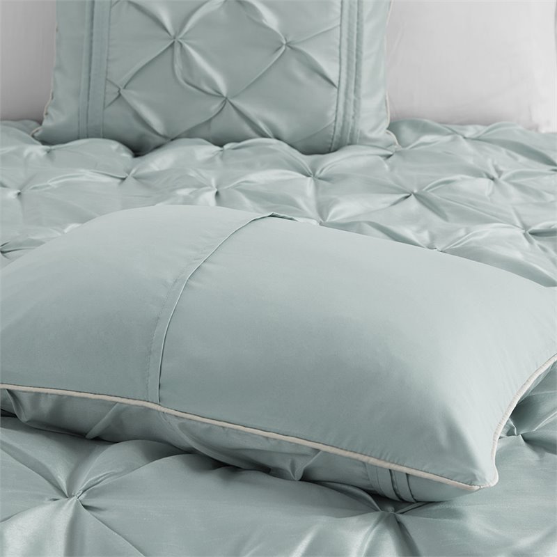 Pemberly Row 7-Piece Polyester Polyoni Comforter Set w/ Pleats in Green