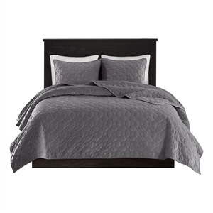 Pemberly Row Contemporary 3-Piece Velvet Fabric Quilt Set in Gray