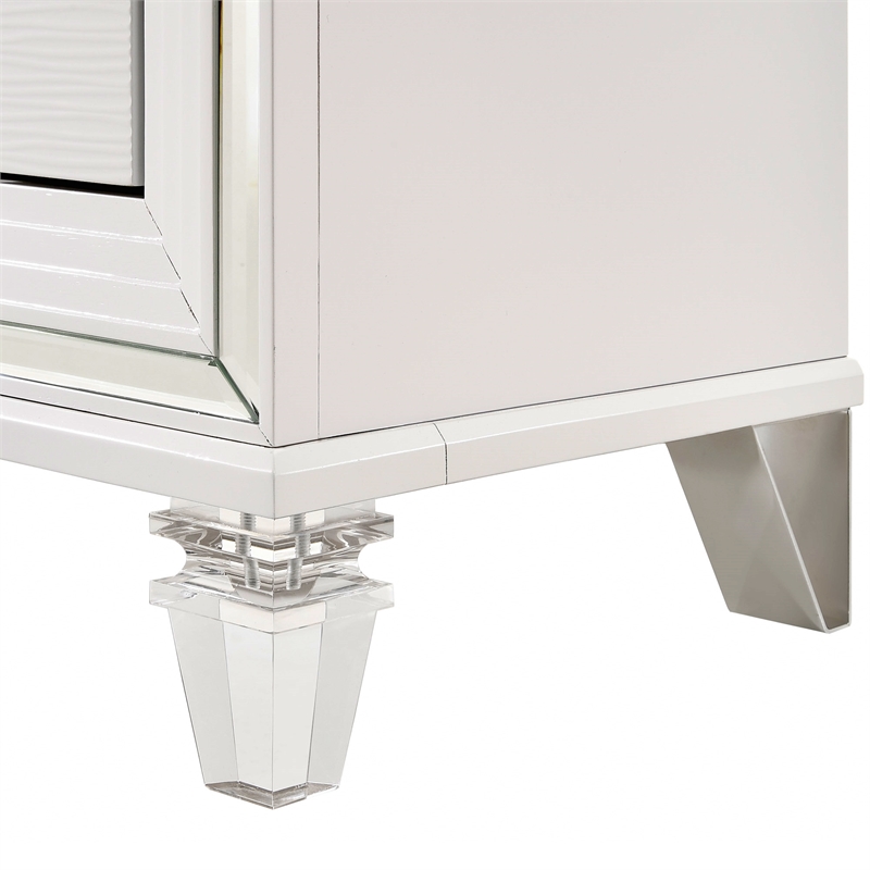 Pemberly Row Contemporary Vanity Set with USB in White Finish