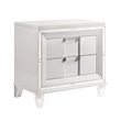 Pemberly Row Contemporary Queen Storage 4PC Bedroom Set in White