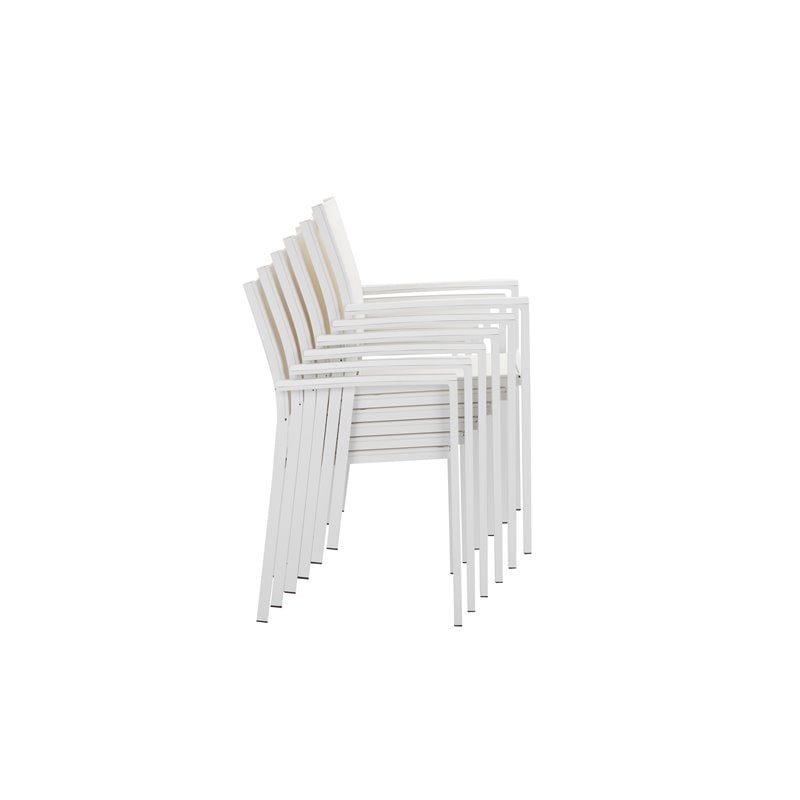 Pemberly Row Modern Aluminum Patio Dining Set in White Frame/Polyresin