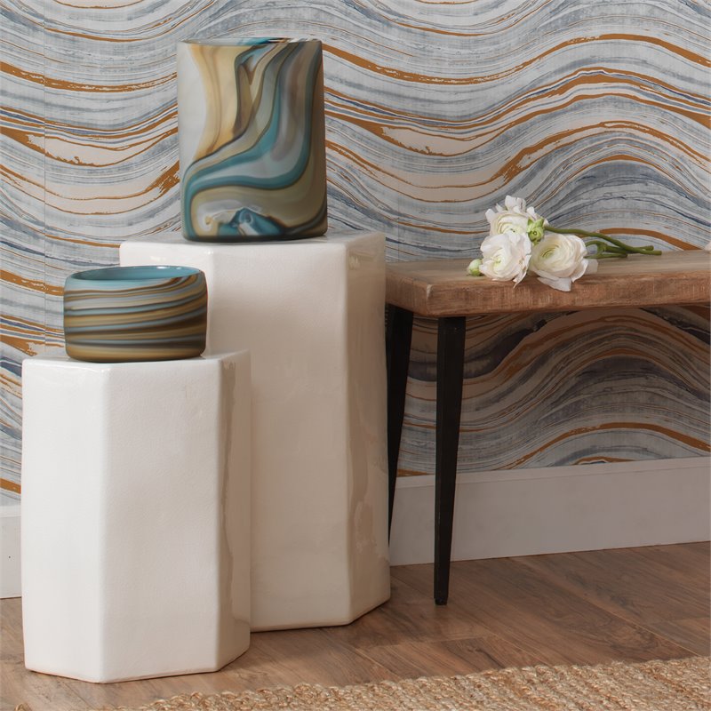 Pemberly Row Indoor/Outdoor Transitional Ceramic Side Table in White