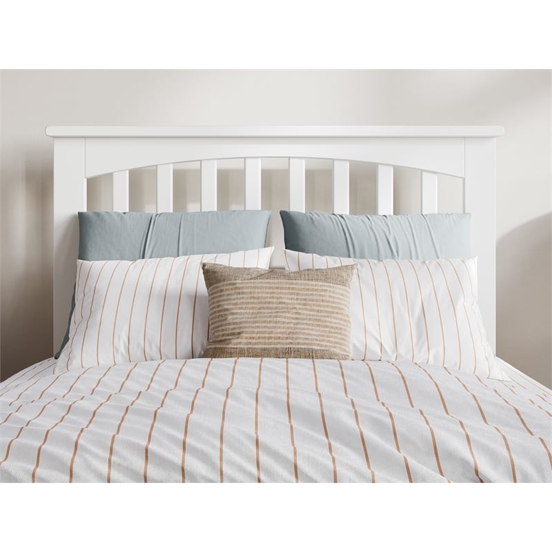 Pemberly Row Contemporary Twin XL Wood Low Profile Platform Bed in White