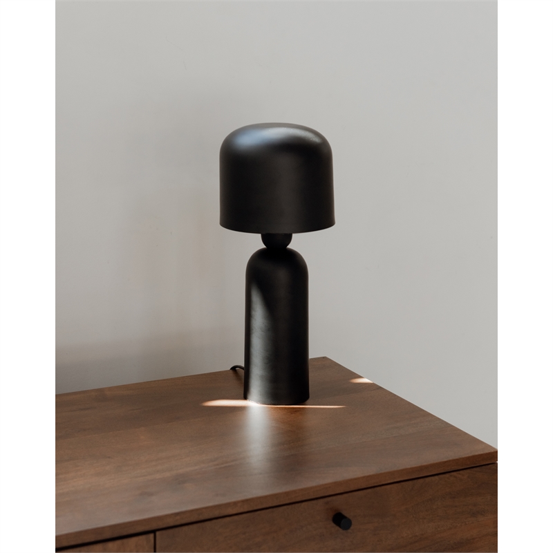Pemberly Row Modern / Contemporary Metal Lamp in Black Finish