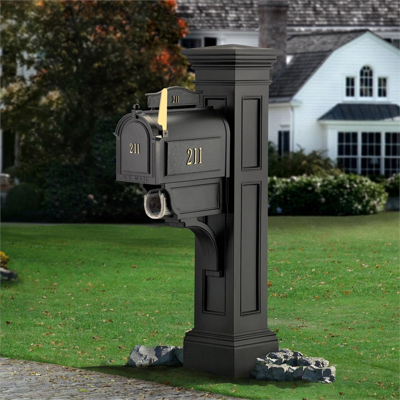 Pemberly Row Weatherproof Traditional Plastic Mail Post in Black