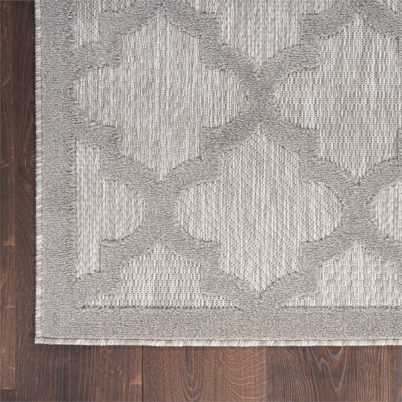 Pemberly Row Easy Care 9' x 12' Silver Gray Fabric Modern Area Rug